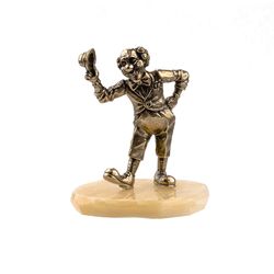 Золотая антилопа / Figurine "Clown" on natural stone