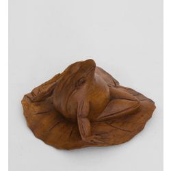 Decor and Gift / Wooden figurine "Frog on a leaf" 10 cm