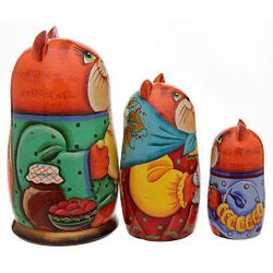 La matrioshka de autor "Hospitalarias de los gatos"