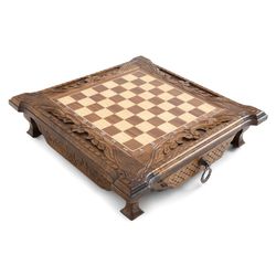 GamesDealer / 50 kutulu bir sandığa oyulmuş satranç, Haleyan