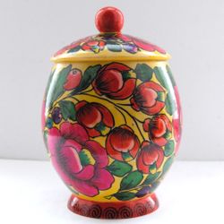 Bank wooden yellow polkhovskiy Maydan