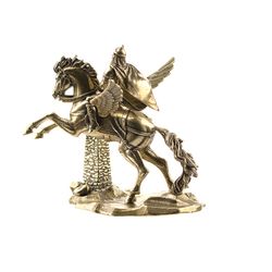 Золотая антилопа / Figurine "Sosruko"