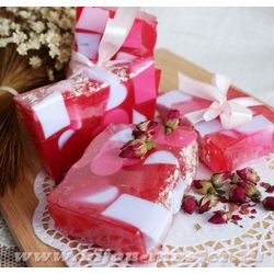 Milotto / Solid shower gel "Scent of Love"