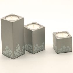 Промысел / Craft / Set of candlesticks, white petals