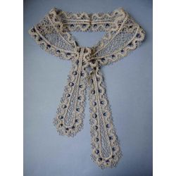 Снежинка / Snowflake / Lace collar with long petals