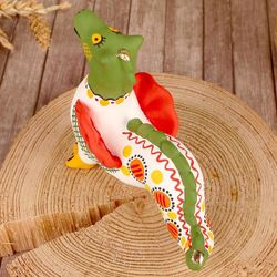 Дымковская глиняная игрушка / Figurine "Dragon"
