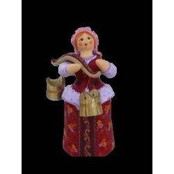 Ковровская глиняная игрушка / Statuette "Young lady with a yoke"