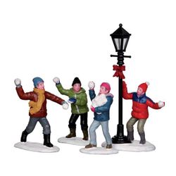 Set of figures 'Snowball game' (4 pieces), 10.8 cm, LEMAX