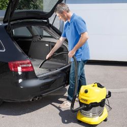 Vacuum cleaner KARCHER WD 4 Premium, with dust bag, power 1000W, stainless steel container