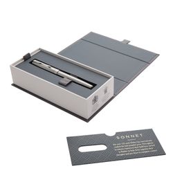 Rollerball PARKER “Sonnet Core 不锈钢 CT”，银色机身，钯金零件，黑色