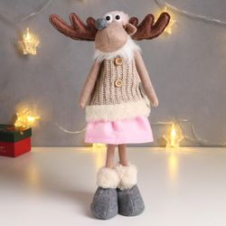 Сималенд / Interior doll "Losyasha in a beige vest and a pink cap"