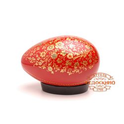 Tour of the lacquer miniature factory
