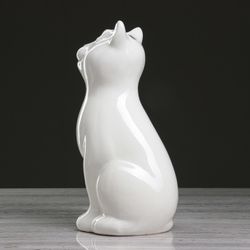 Керамика ручной работы / Table vase "Cat"