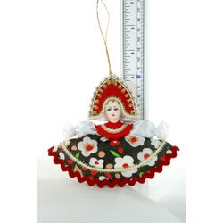Потешный промысел / Souvenir porcelain pendant doll "Dancer"