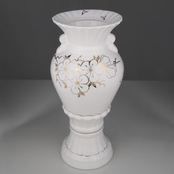 Керамика ручной работы / Table vase "Verona"