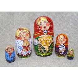Matryoshka No. 15 "CHAEPITIE" 5 dolls