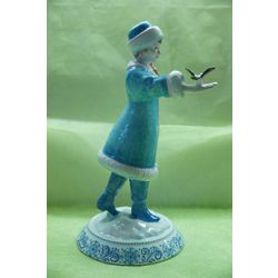 Ярославская майолика / Statuette "Snow Maiden"