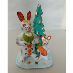 Дымковская глиняная игрушка / Composition "Hare with a hare"
