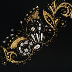 Торжокские золотошвеи / Velvet clutch "Butterfly"