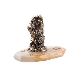 Золотая антилопа / Statuette "Hedgehog" on a stone