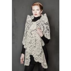 Снежинка / Snowflake / Lace scarf with a pattern of leaves and flowers