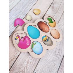 ToySib / Who's in the Egg?