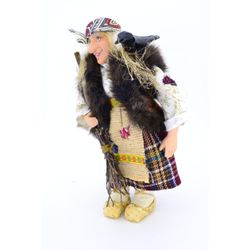 Русские куклы / Russische Puppen / Baba Yaga (traditioneller Charakter russischer Märchen), Autorin Maslennikova G.