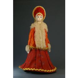 Потешный промысел / Porcelain souvenir doll "Citizen in a sheepskin coat and kokoshnik, late 19th - early 20th century"