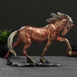 Хорошие сувениры / Figure "Prancing horse"