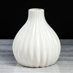 Керамика ручной работы / Table vase "Fig" 22 cm
