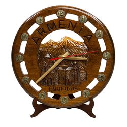 GamesDealer / Reloj tallado 702