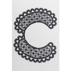 Lace collar No. 17