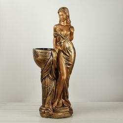 Хорошие сувениры / Figur mit Blumentopf "Girl Dana"