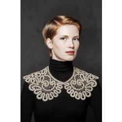 Снежинка / Snowflake / Lace collar with an ornament in the form of branches with flowers