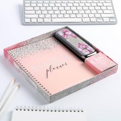 Like me / A set of diary and portable battery "Wonderful moments"