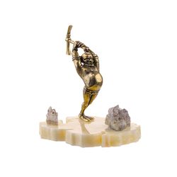 Золотая антилопа / Figurine "Gnome" on the stone