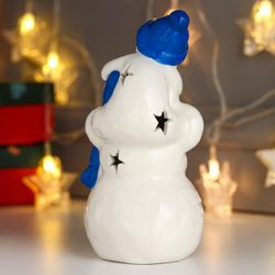 Сималенд / Souvenir "Snowman with baby, blue caps and scarves"