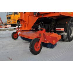 Rear brush