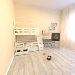 Dreams Store / Classic bunk bed-lodge + white with chest of drawers