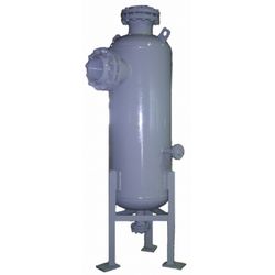 Centrifugal vertical separators