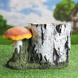Керамика ручной работы / Planter "Birch stump with mushrooms" 6 l