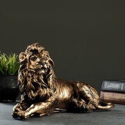 Хорошие сувениры / Figure "Lion lying small"