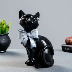 Хорошие сувениры / Figure "Cat with a bow sits"
