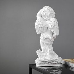 Хорошие сувениры / Figure "Angel looking"