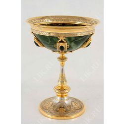 Cup with overlays