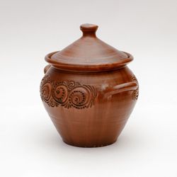 Clay dishes. Kazan number 3 with handles and decor.