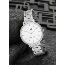 Q&Q / Đồng hồ đeo tay Nhật Bản Casual QB57J201Y