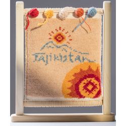 LA'AL Textiles / Mini-loom rug, 15 x 18 cm