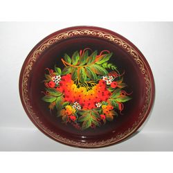 Сувениры из Н.Тагила / Souvenirs from N. Tagil / Tray "Round. Rowan on burgundy", 17cm