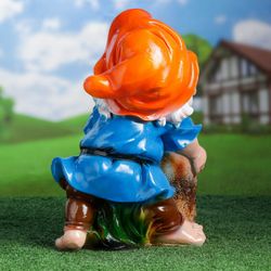Хорошие сувениры / Figured planter "Gnome merry"